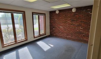 10254 Timber Ridge Dr, Ashland, VA 23005
