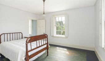 299 Davisville Rd, North Kingstown, RI 02852