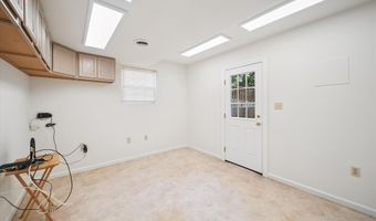 1247 HILLTOP Dr, Annapolis, MD 21409