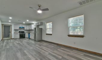 610 S 19th St, Chickasha, OK 73018