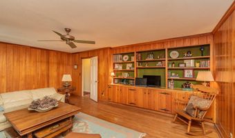 90 Manville Ave, Barnwell, SC 29812