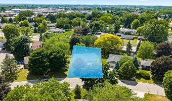 1545 N BLOSSOM Dr, Appleton, WI 54914