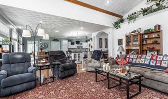 2182 Seippel, Asbury, IA 52002