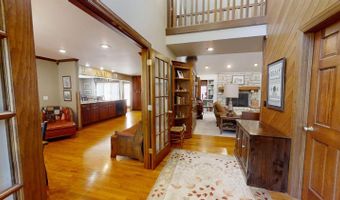25162 Mid Rd, Batesville, IN 47006
