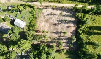 NW CRICKET LN, Altha, FL 32421