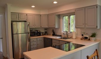 162 YMCA Rd, Becket, MA 01223