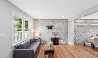 4782 21ST Rd N, Arlington, VA 22207