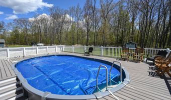 156 Congress St, Belfast, ME 04915