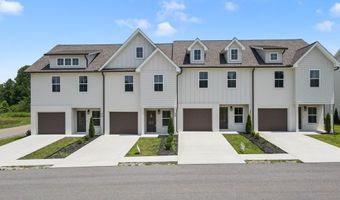338 Legends Cir, Baxter, TN 38544