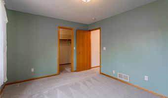 13742 Underclift St NW, Andover, MN 55304