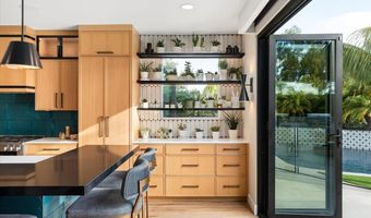 7651 Sitio Manana, Carlsbad, CA 92009