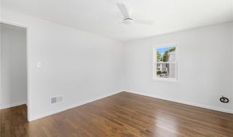 349 Boulevard, Middletown, RI 02842