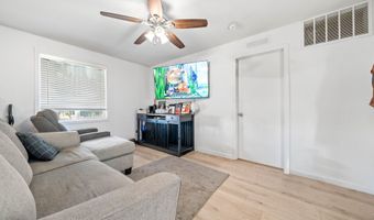 20480 River Valley Dr, Anderson, CA 96007