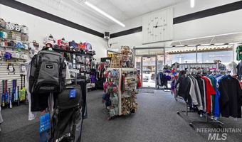 1238 Overland Ave, Burley, ID 83318