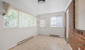 4520 MIDDLETON Ln, Bethesda, MD 20814