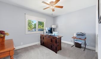 1004 Elm St, Auburn, IN 46706