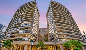 1300 CRYSTAL Dr 606S, Arlington, VA 22202