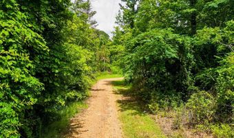 2444 Jackson Liberty Dr, Brookhaven, MS 39601