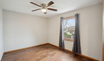 805 Davis St, Polk City, IA 50226