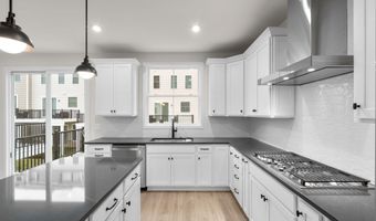 23019 BLUE EAGLE Ter, Ashburn, VA 20148