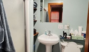 68 Water St 2R, Quincy, MA 02169