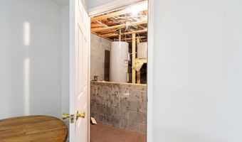 95 Cherokee Ave, Andrews, NC 28901