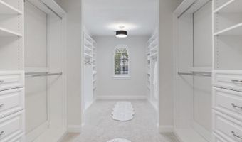 41595 REVIVAL Dr, Ashburn, VA 20148