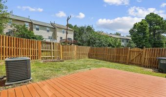 7403 HOUNDSBURY Ct, Alexandria, VA 22315