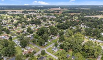 4220 Montague Ave, Ayden, NC 28513