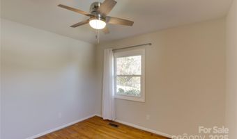 69 First St, Asheville, NC 28803
