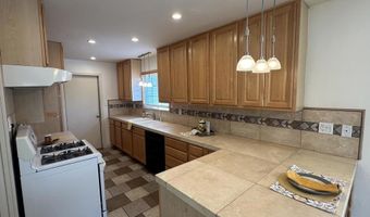 1087 Milligan Dr, Camarillo, CA 93010
