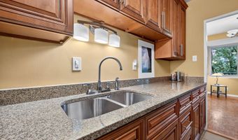 3900 WATSON Pl NW B-1G, Washington, DC 20016