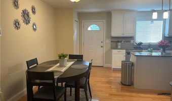 380 King St 5, Bristol, CT 06010