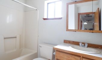540 Michael Dr, Fallon, NV 89406