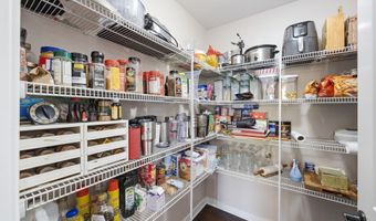 319 31st St SW, Altoona, IA 50009