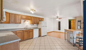 32 S V Ln, Augusta, ME 04330