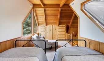 965 Eastman Dr, Bigfork, MT 59911