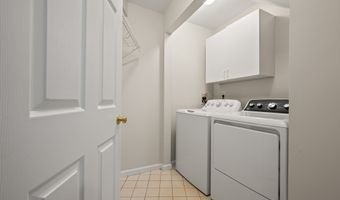 31 Grant Dr, Avon, CT 06001