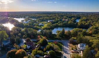 15 Wheeler Ave, Cranston, RI 02905