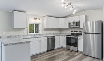 52 Guptill Rd, Belgrade, ME 04917