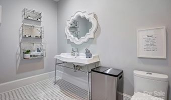 5101 Monroe Rd, Charlotte, NC 28205