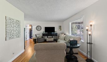 1604 Avondale Dr, Altavista, VA 24517