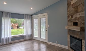 186 Westview Dr, Alma, MI 48801