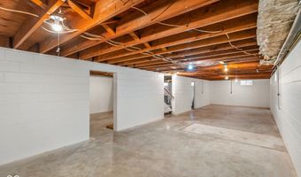 2215 Albany St, Beech Grove, IN 46107