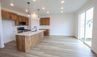 2991 Sydney, Ammon, ID 83401