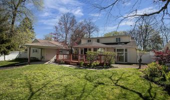 2207 S GLADYS Ave, Appleton, WI 54915