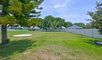 7318 GUILFORD PINE Ln, Apollo Beach, FL 33572