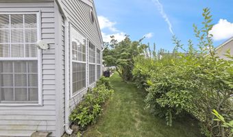 88 Robin Ln, Barnegat, NJ 08005