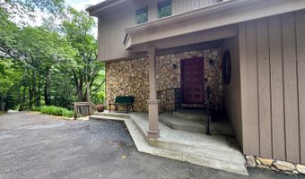 625 Old Turnpike Rd E, Banner Elk, NC 28604