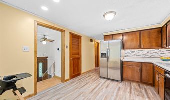 164 E Hill Rd, Brookfield, VT 05036